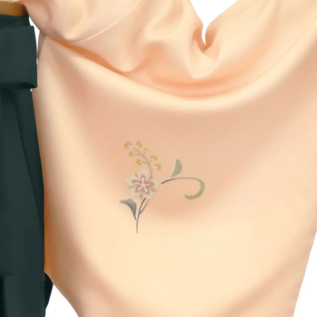 【先生におすすめ】コーラルに小花・深緑袴（無地） （小袖）／卒業式／柄詳細