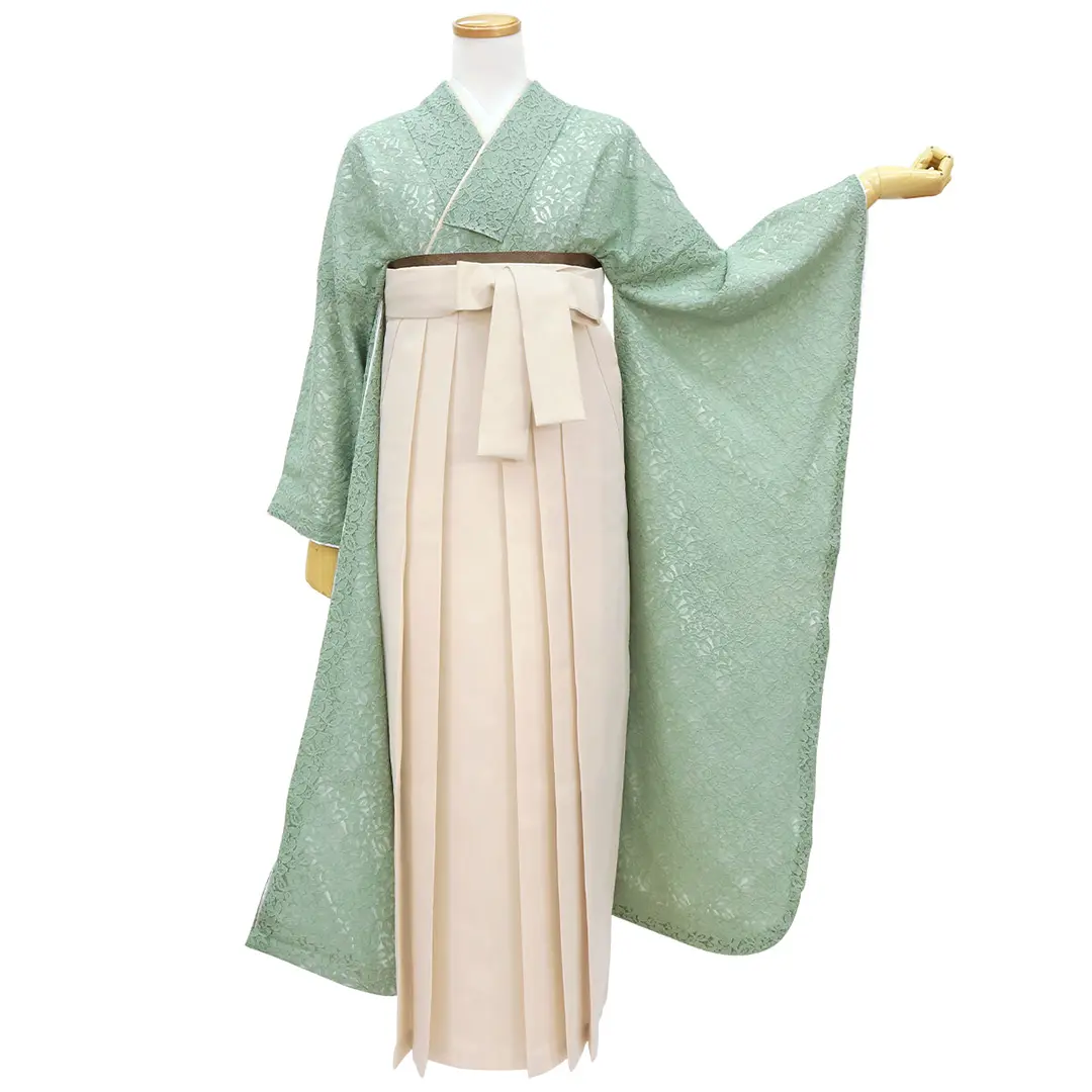 ミントグリーンのレースの振袖・アイボリー袴（無地） （振袖）／卒業