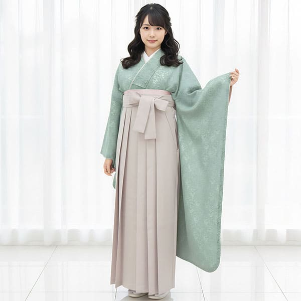 ミントグリーンのレース振袖・グレージュ袴（無地）（振袖）／卒業式