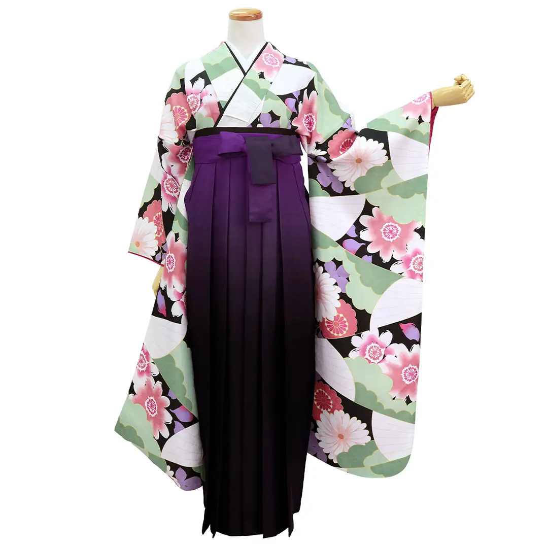 黒地の幾何学模様に菊・紫袴（ぼかし） （振袖）／卒業式 | 宅配着物
