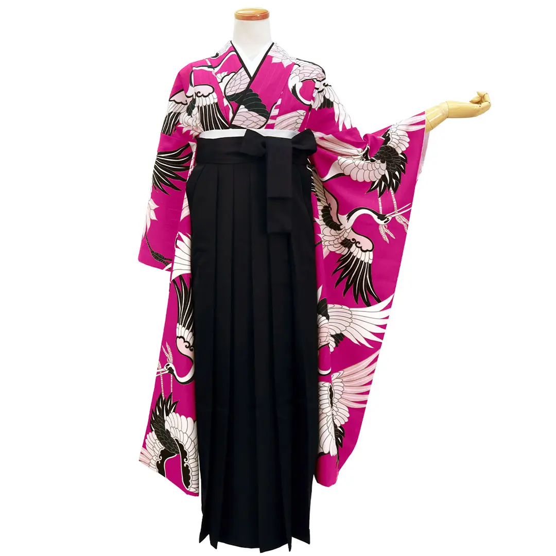 マゼンダピンク地に鶴文・黒袴（無地） （振袖）／卒業式 | 宅配着物