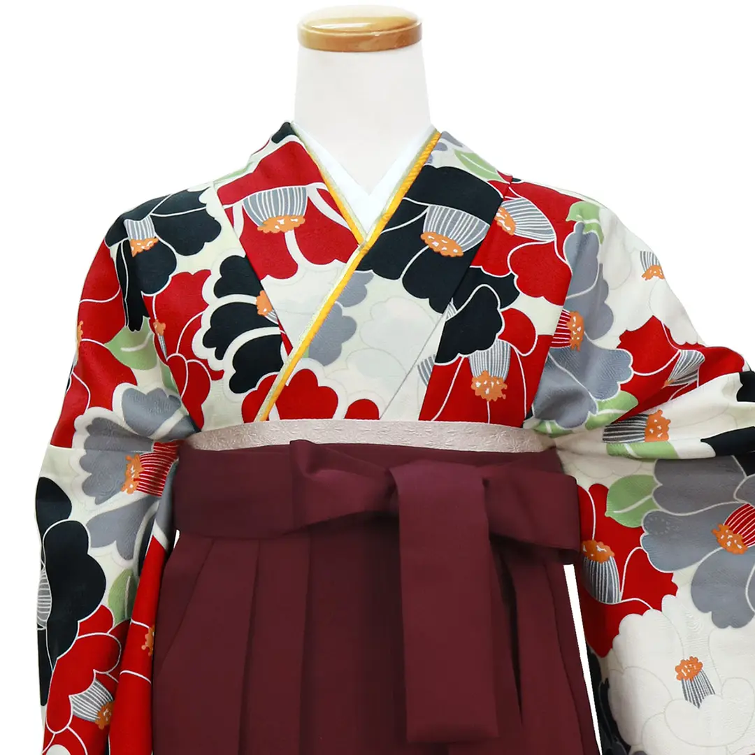 卒業式袴レンタル／白地に紅白、灰色の椿づくし・臙脂袴（無地） （二