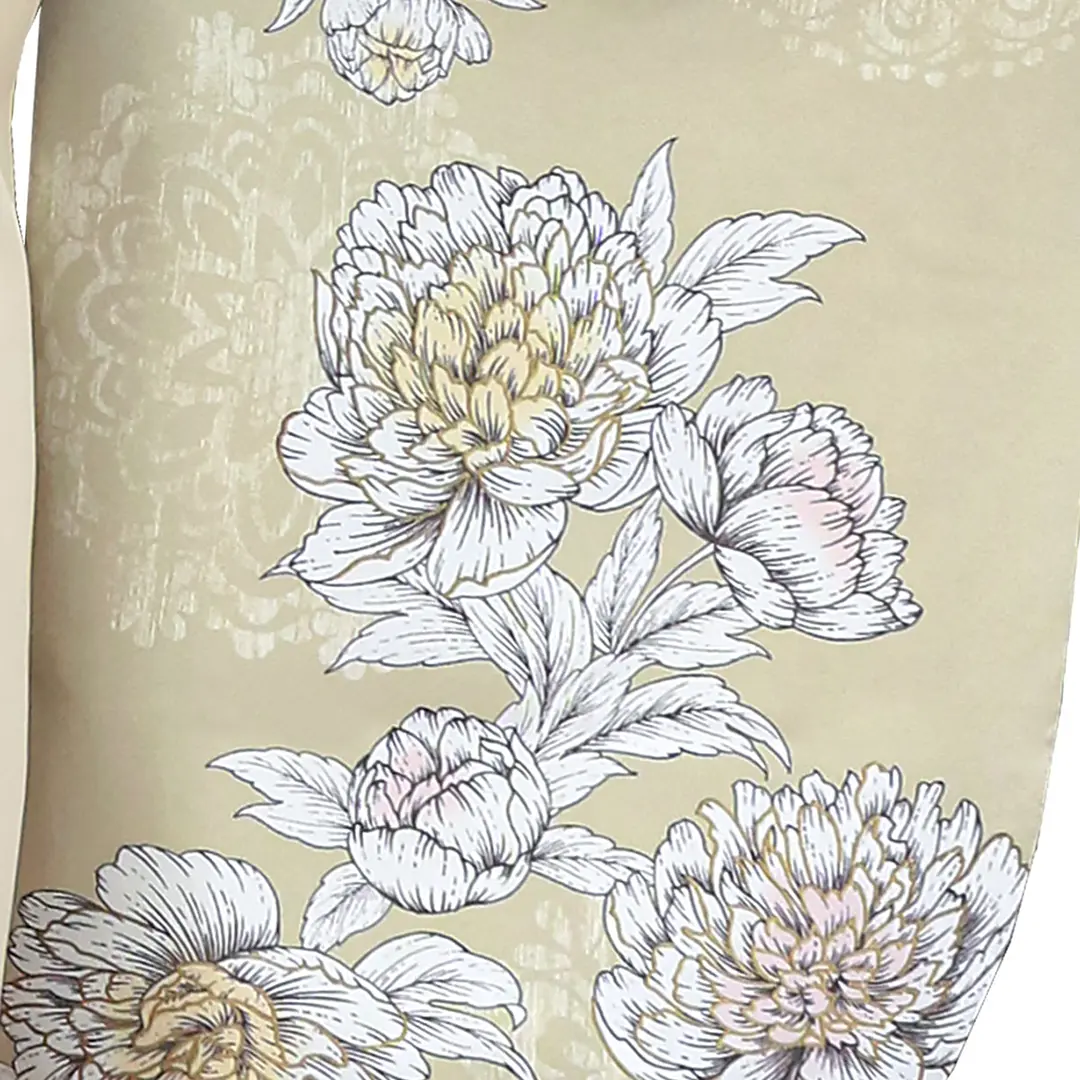 ベージュに大輪の白牡丹・アイボリー袴（無地） （二尺袖）／卒業式／柄詳細