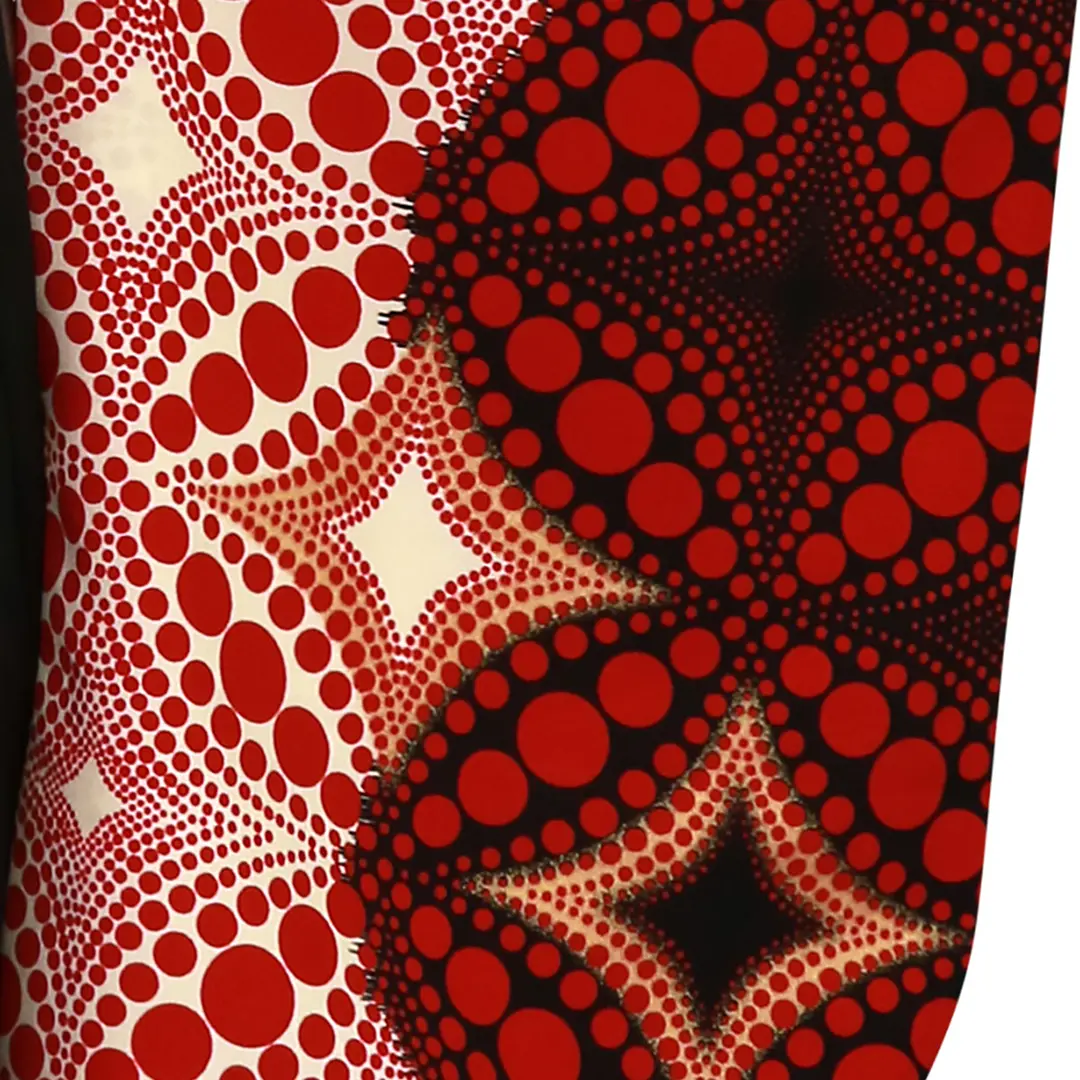 クリームと黒地に水玉の七宝文・赤黒袴（切り替え） （二尺袖）／卒業式／柄詳細