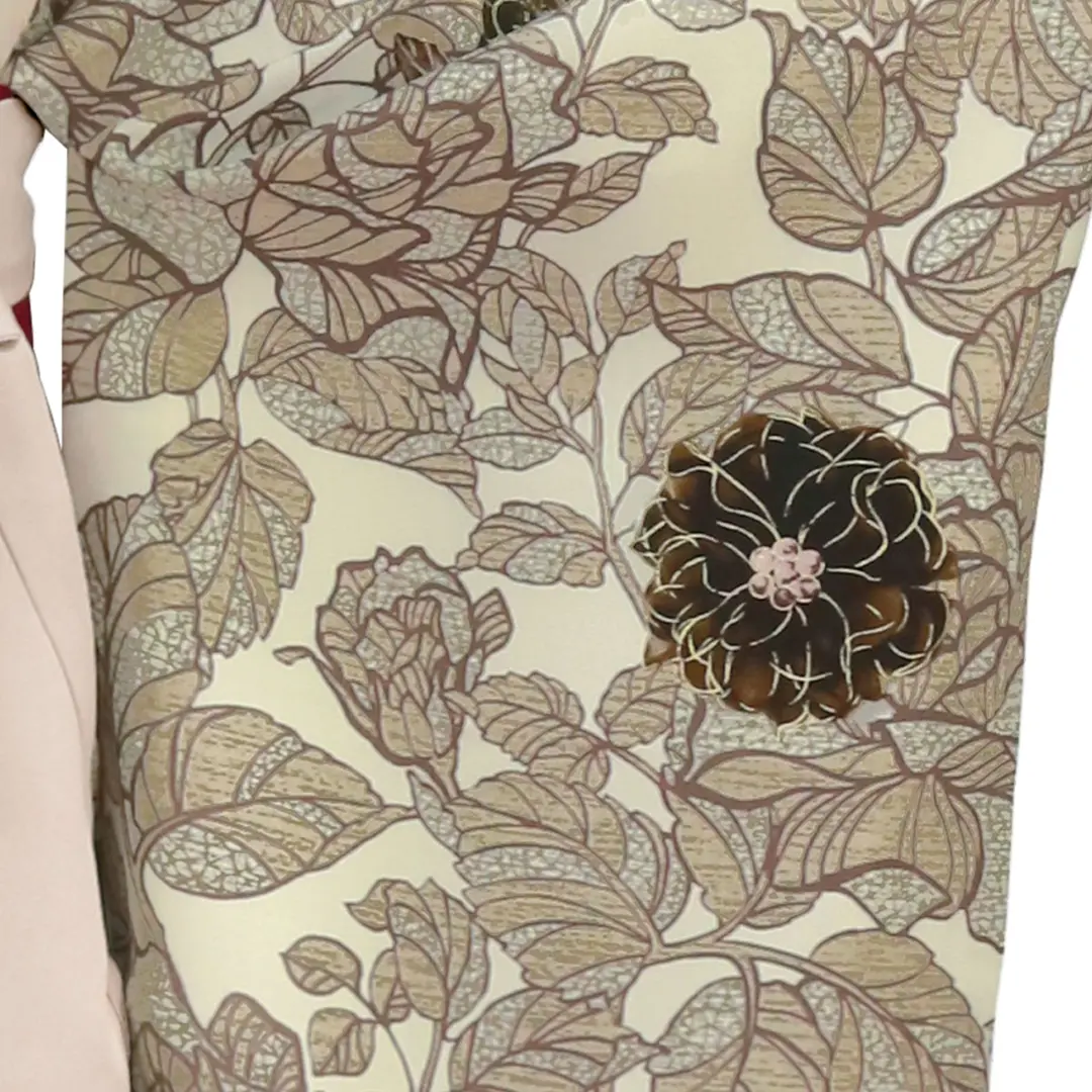 クリームと黒地に水玉の七宝文・赤黒袴（切り替え） （二尺袖）／卒業式 袖柄