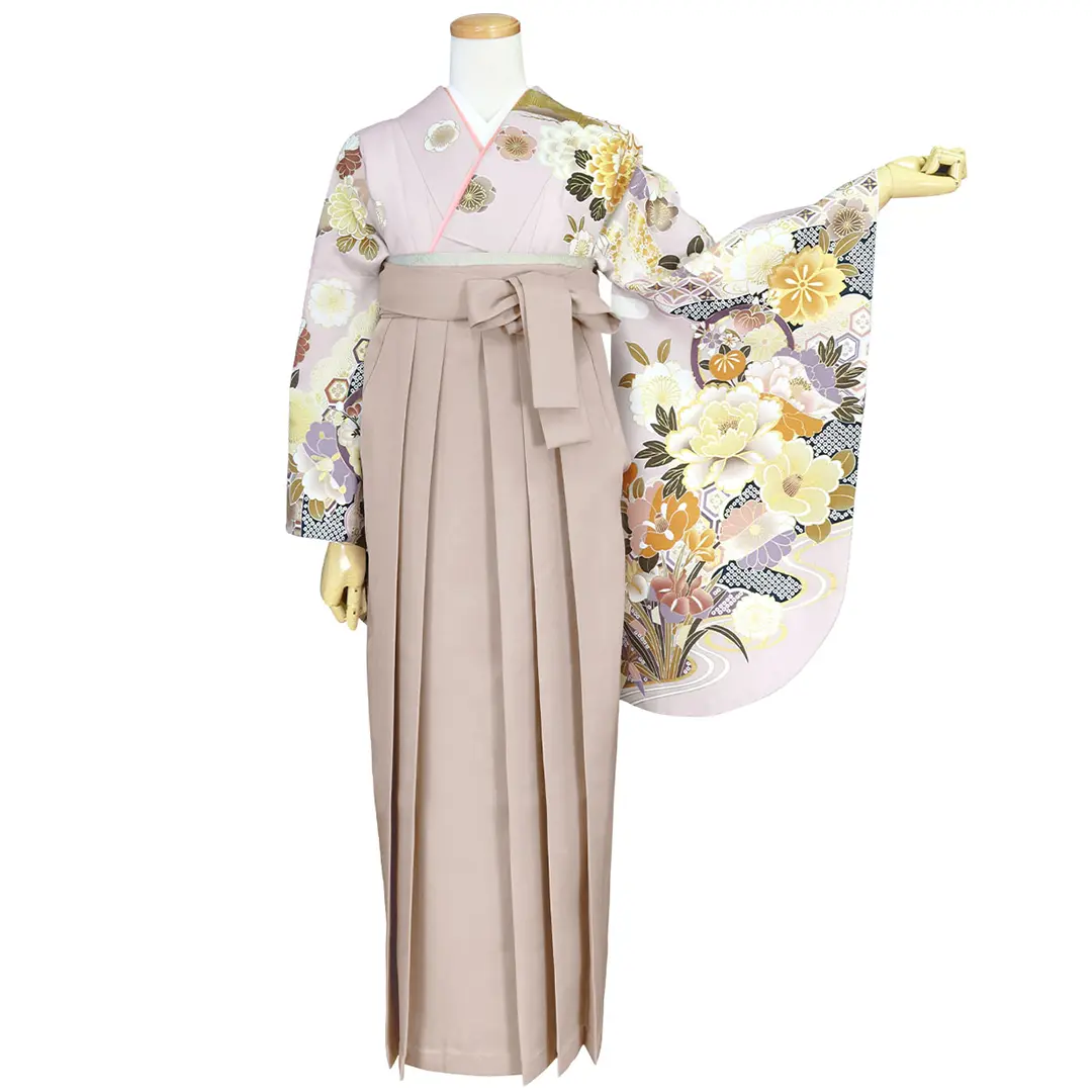 薄紅藤の地に流水と杜若と花・グレージュ袴（無地） （二尺袖）／卒業式／正面