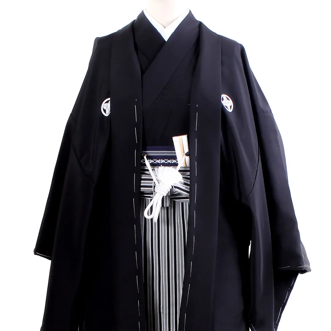 黒紋付・縞袴（小学生）／卒業式／正面詳細