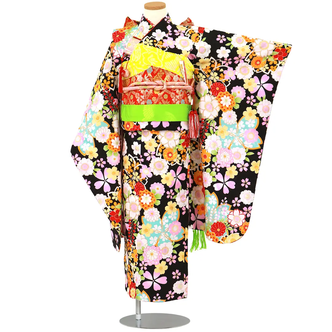 紅色地に桜の着物／七五三・七歳女の子 | 宅配着物レンタルの京都かし