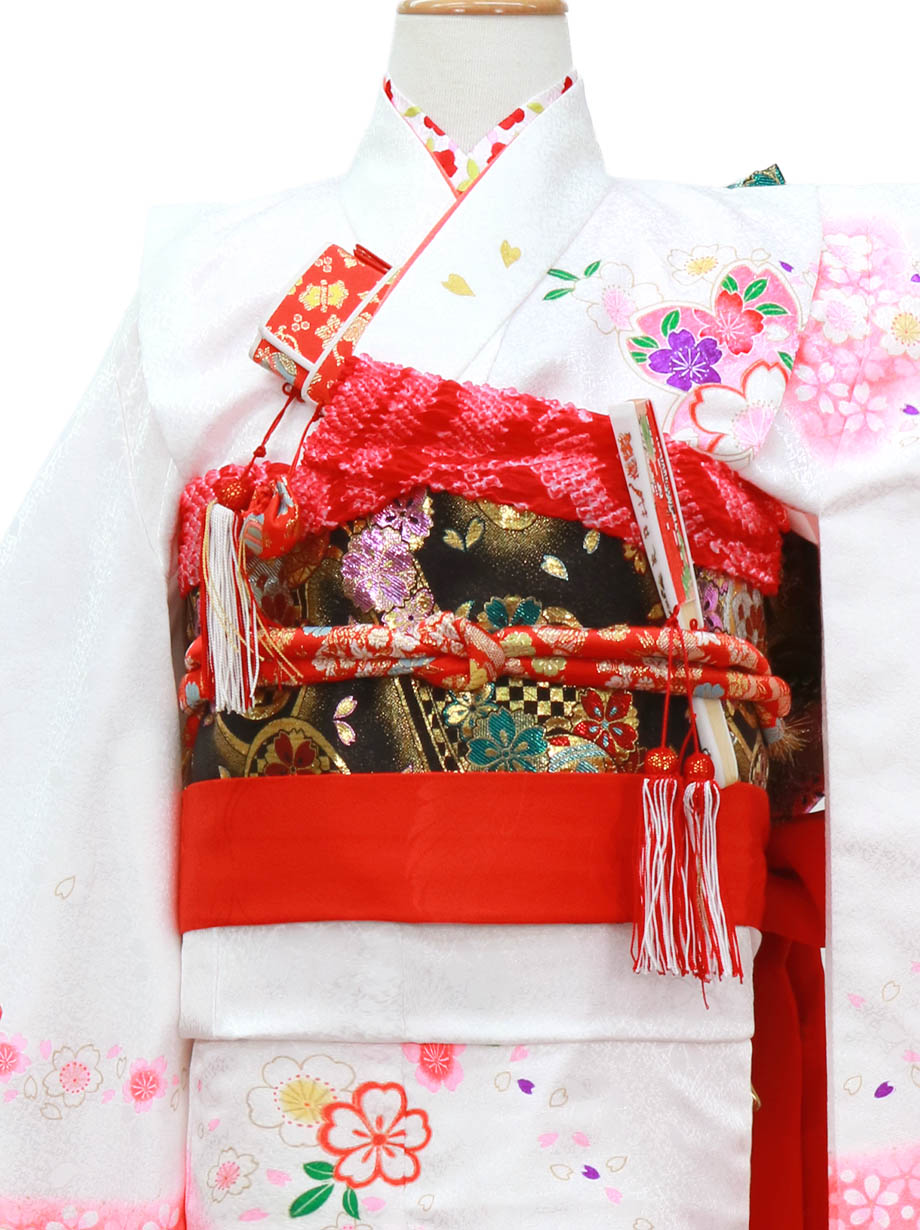 白地に御所車の着物／七五三・七歳女の子 | 宅配着物レンタルの