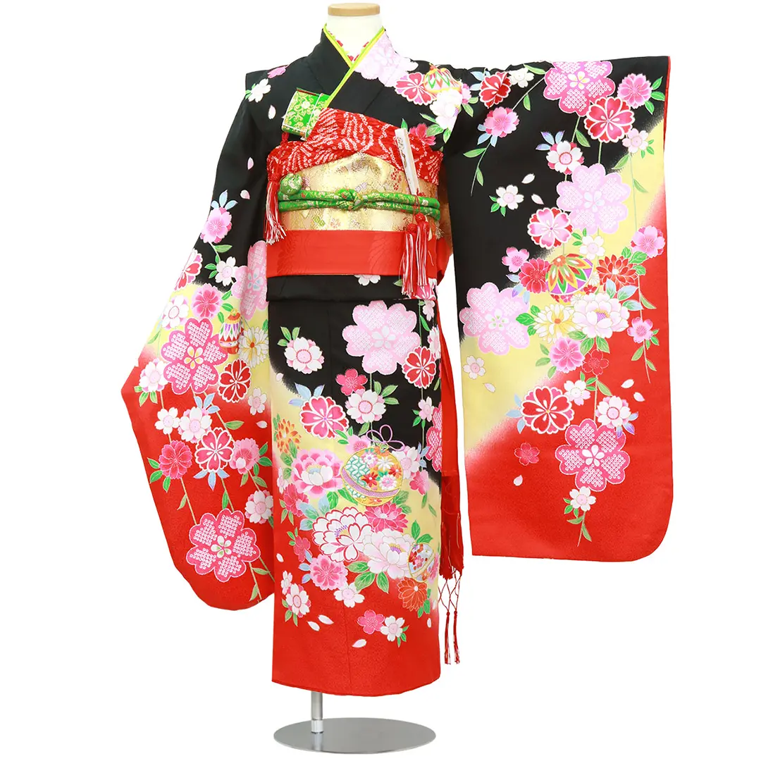 黒色に枝垂れ桜と鈴の着物／七五三・七歳女の子 | 宅配着物レンタルの