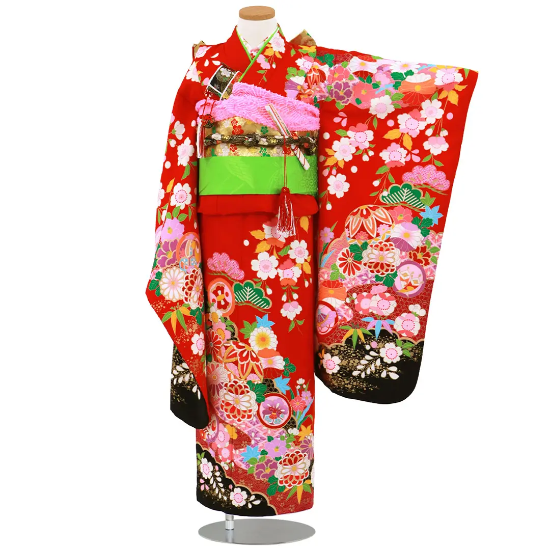 赤色地に鞠と菊、桜の着物／七五三・七歳女の子／正面