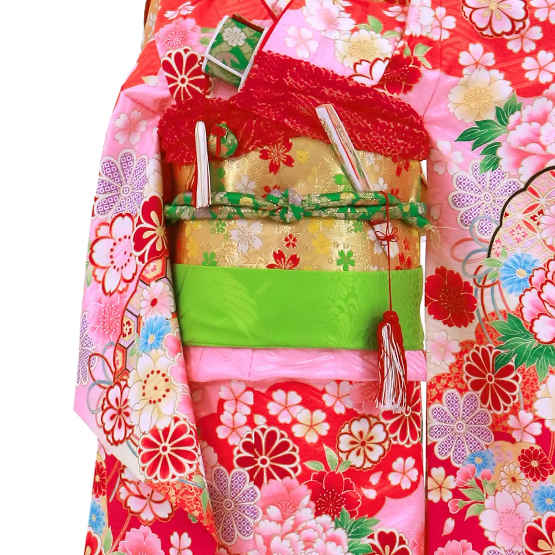 赤地に牡丹と鞠、菊の着物／七五三・七歳女の子 | 宅配着物レンタルの