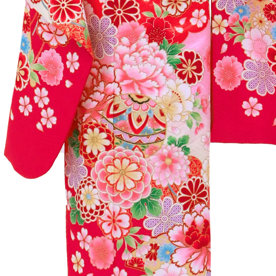 赤地に牡丹と鞠、菊の着物／七五三・七歳女の子 | 宅配着物レンタルの