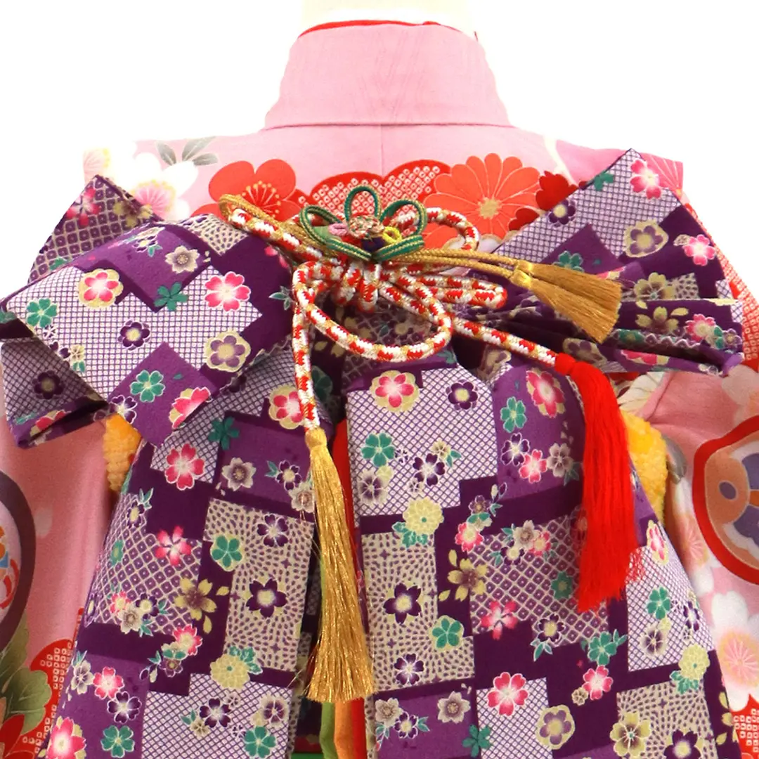 ピンク地に花尽くしと熨斗、鎌倉文の着物／七五三・七歳女の子 | 宅配