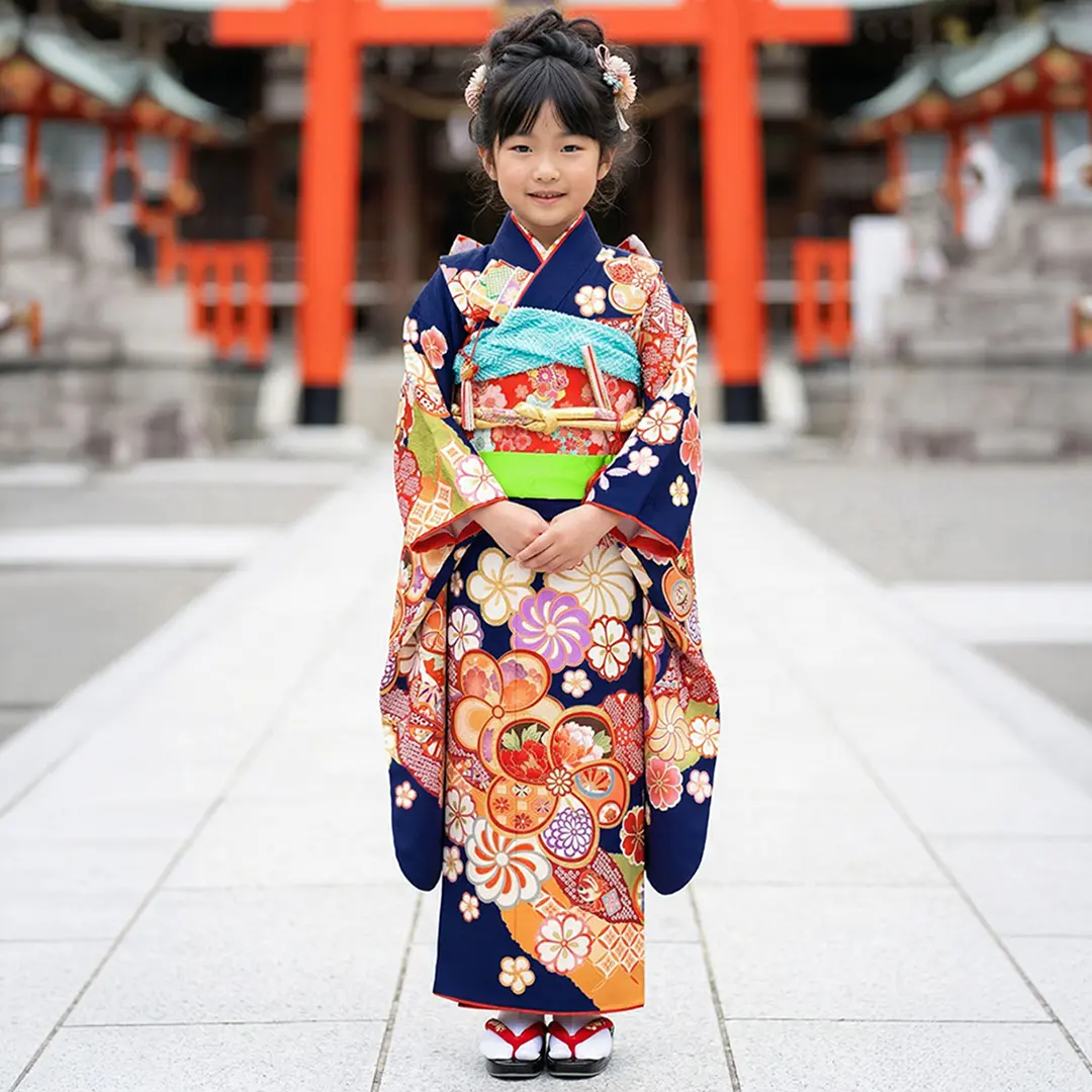 七五三着物一式★女の子　7歳　梅　作り帯 紺藍地にねじり梅の着物／七五三・七歳女の子 | 宅配着物レンタルの
