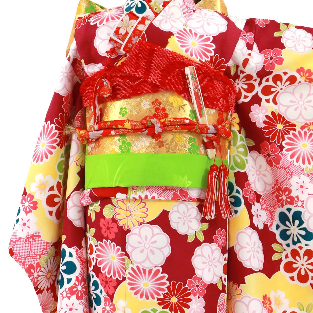 赤紫地に梅尽くしの着物／七五三・七歳女の子