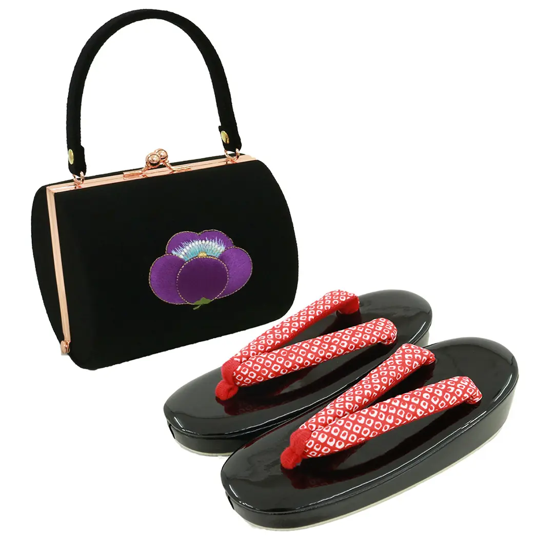 hanaさん専用 吉田沙保里×JAPAN STYLE》クリーム地に緑の万寿梅の着物／七五三・七歳