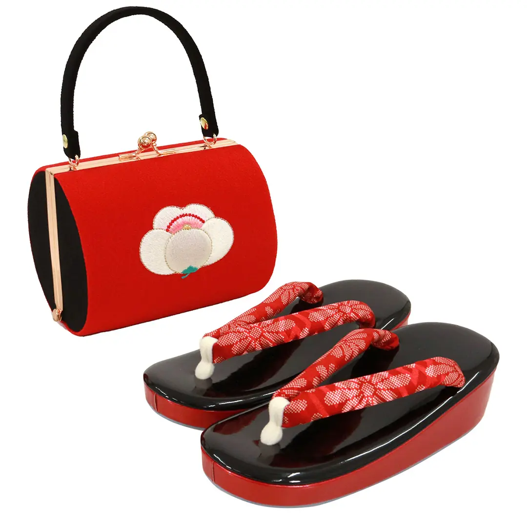 【HANAKO様限定商品】familiar女の子3点セット(タンク110含) 吉田沙保里×JAPAN STYLE》黒地に白の万寿梅の着物／七五三・七歳女の子