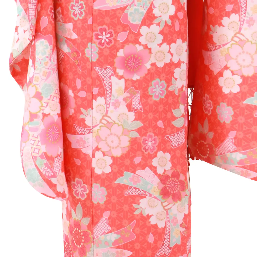 赤橙にピンクの桜と束ね熨斗の着物／七五三・七歳女の子／裾詳細