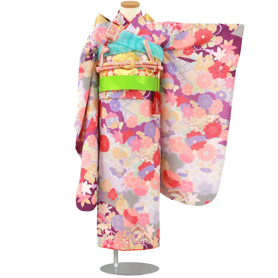 紫地に七宝と四季花の着物／七五三・七歳女の子／正面
