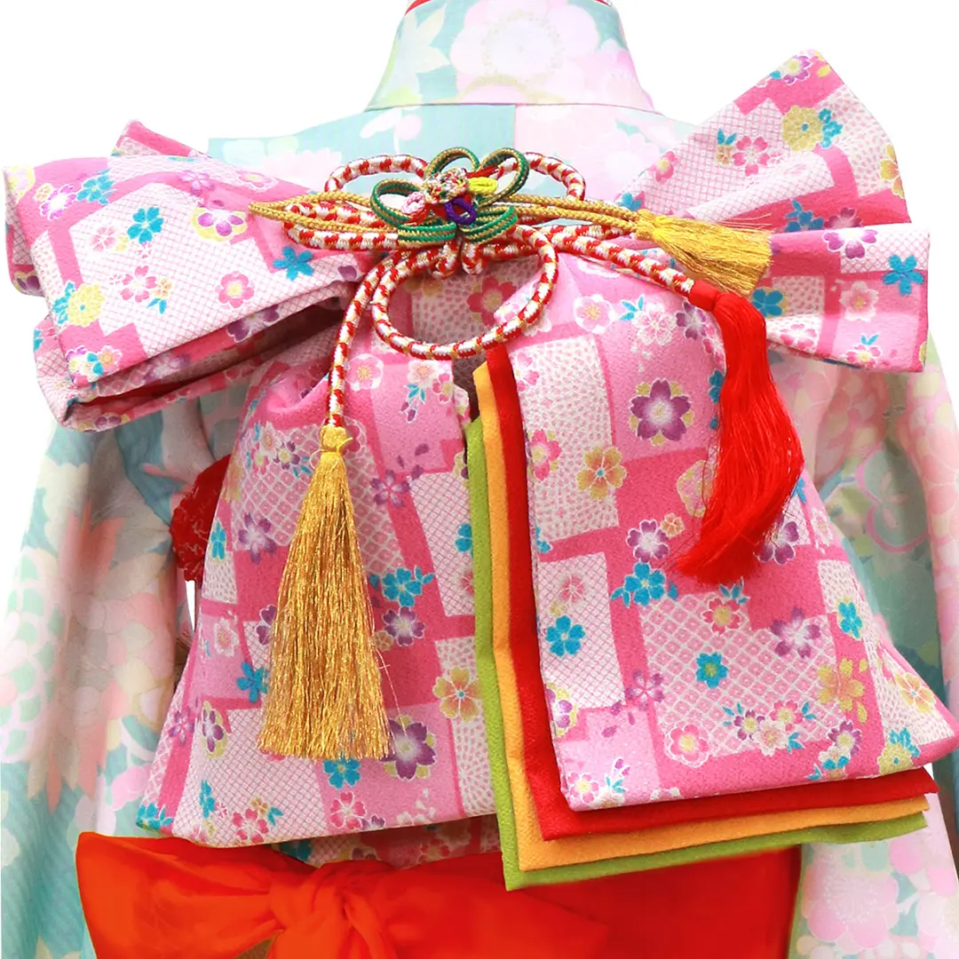 アイスグリーン地にピンクの四季花の着物／七五三・七歳女の子／帯