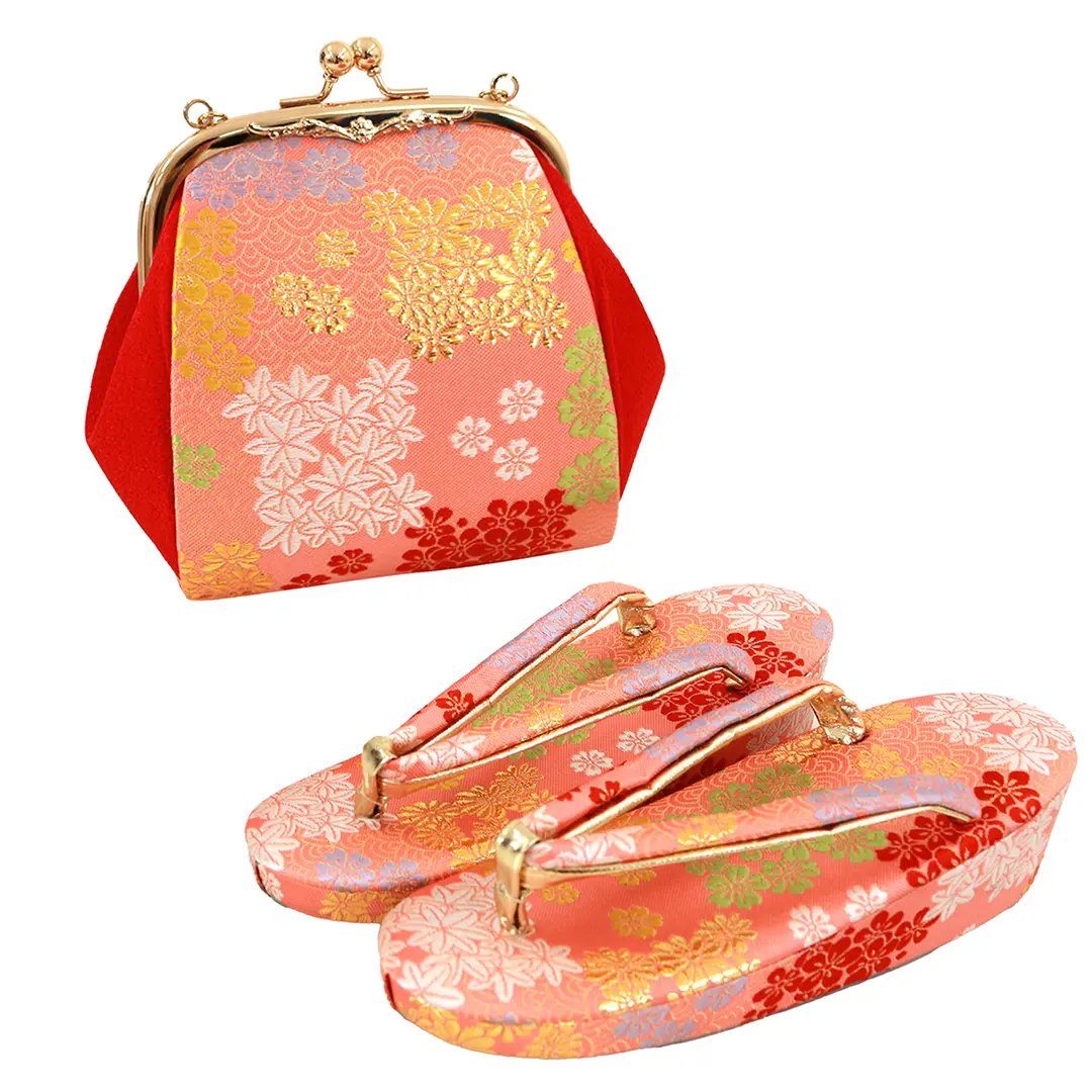 白地に菊と亀甲花菱文の着物／七五三・七歳女の子 | 宅配着物レンタル