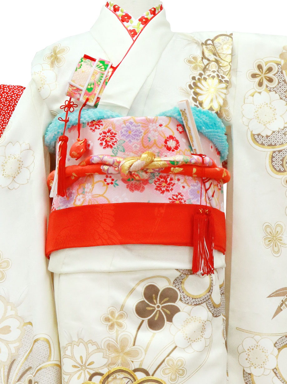 白地に金箔の大輪の菊の着物／七五三・七歳女の子 | 宅配着物レンタル