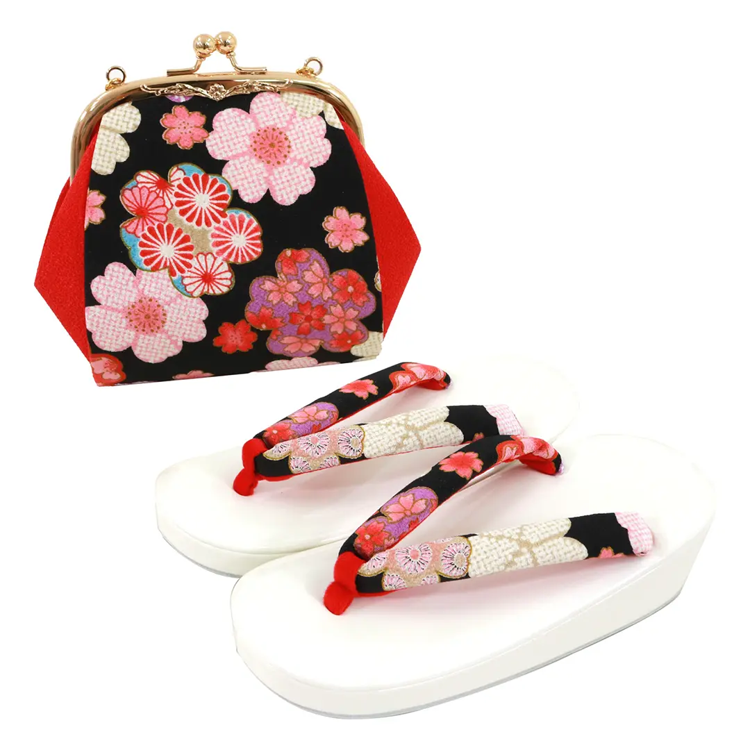 ピンク地に菊、桜と鞠の着物／七五三・七歳女の子／草履バッグ