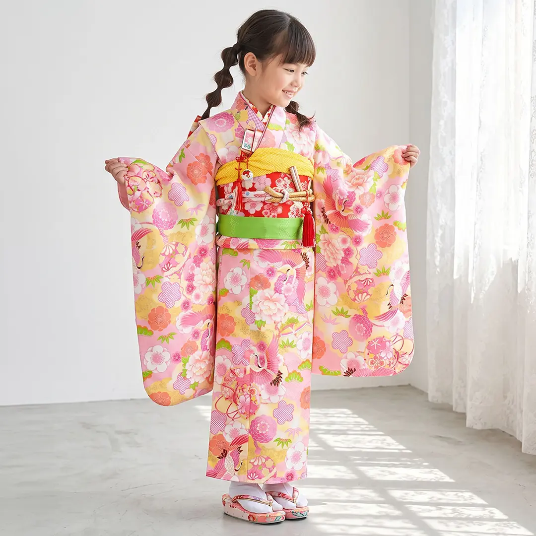 パステルピンクに鶴と毬の着物／七五三・七歳女の子 | 宅配着物
