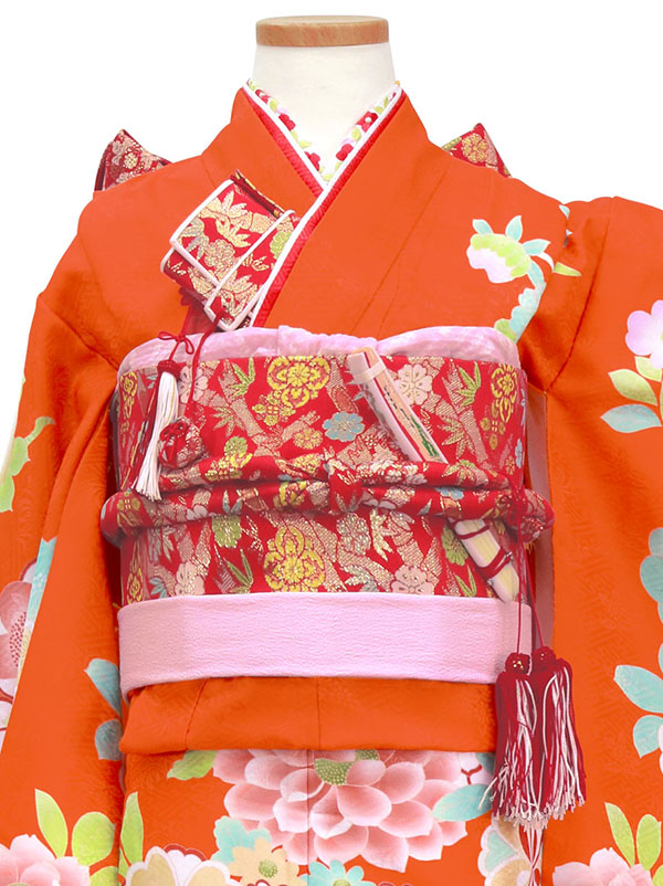 七五三 着物セット オレンジ色 花柄＋作り帯 オレンジ地に牡丹づくしの着物（ピンク）／七五三・七歳女の子