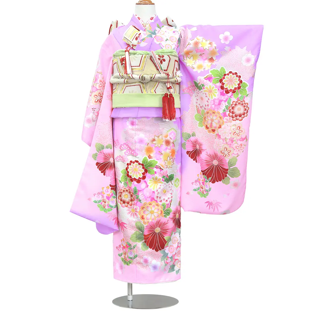 式部浪漫》源氏香・ピンクの着物（赤帯にアイボリー）／七五三・七歳