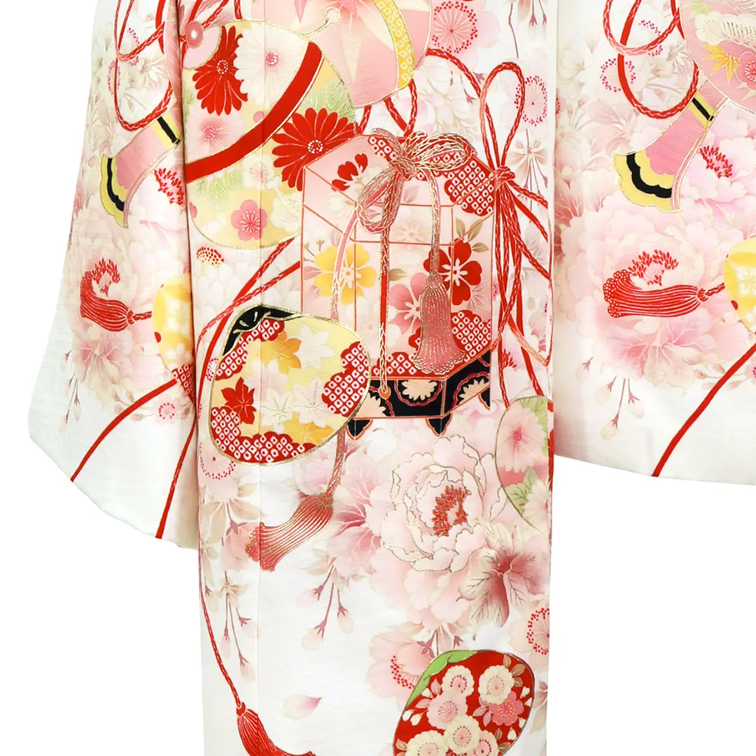 七五三着物レンタル／《華徒然》桜と薬玉・鞠・貝合の着物（ピンク