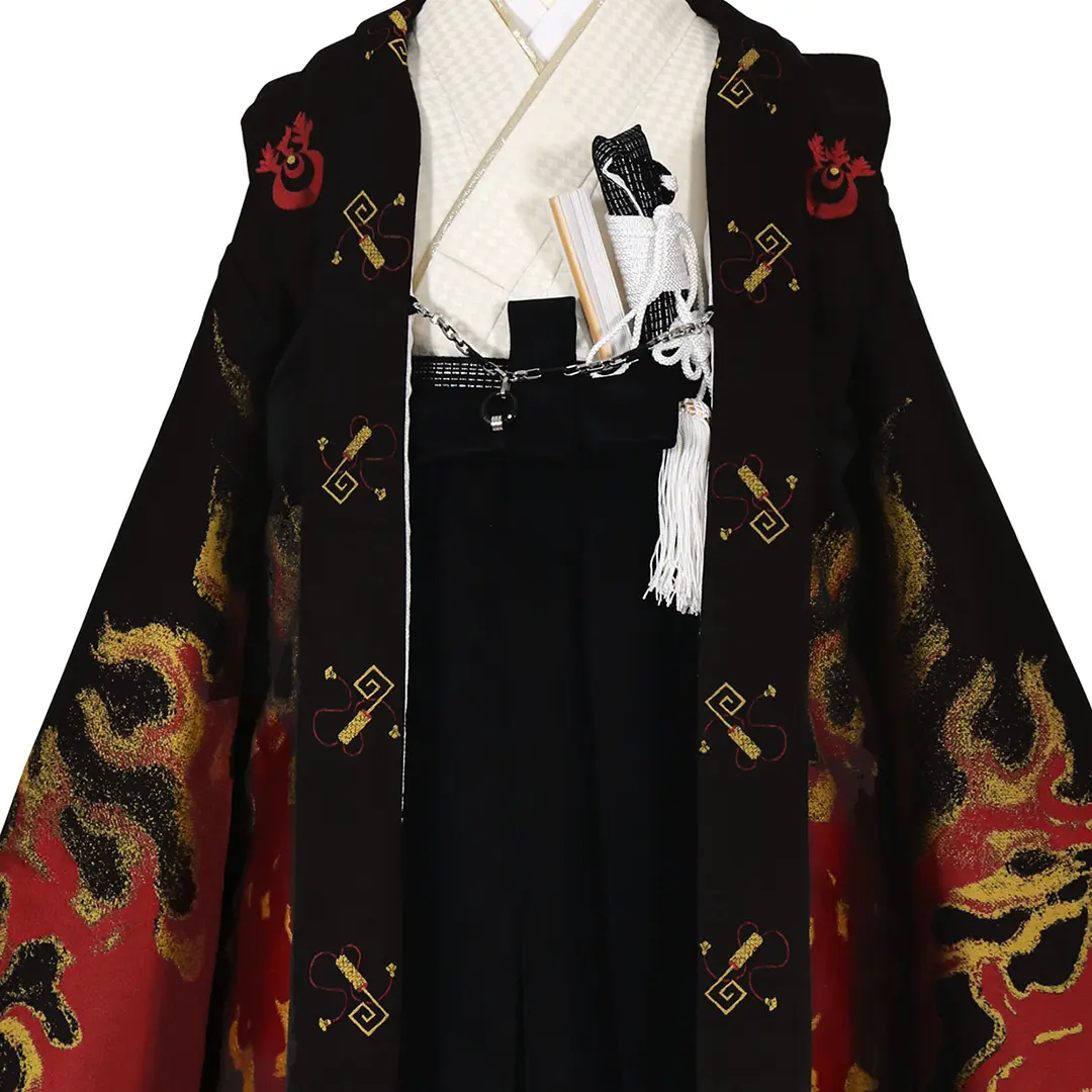 黒地に炎と鍵、黒の袴／七五三・五歳男の子・袴 | 宅配着物レンタルの