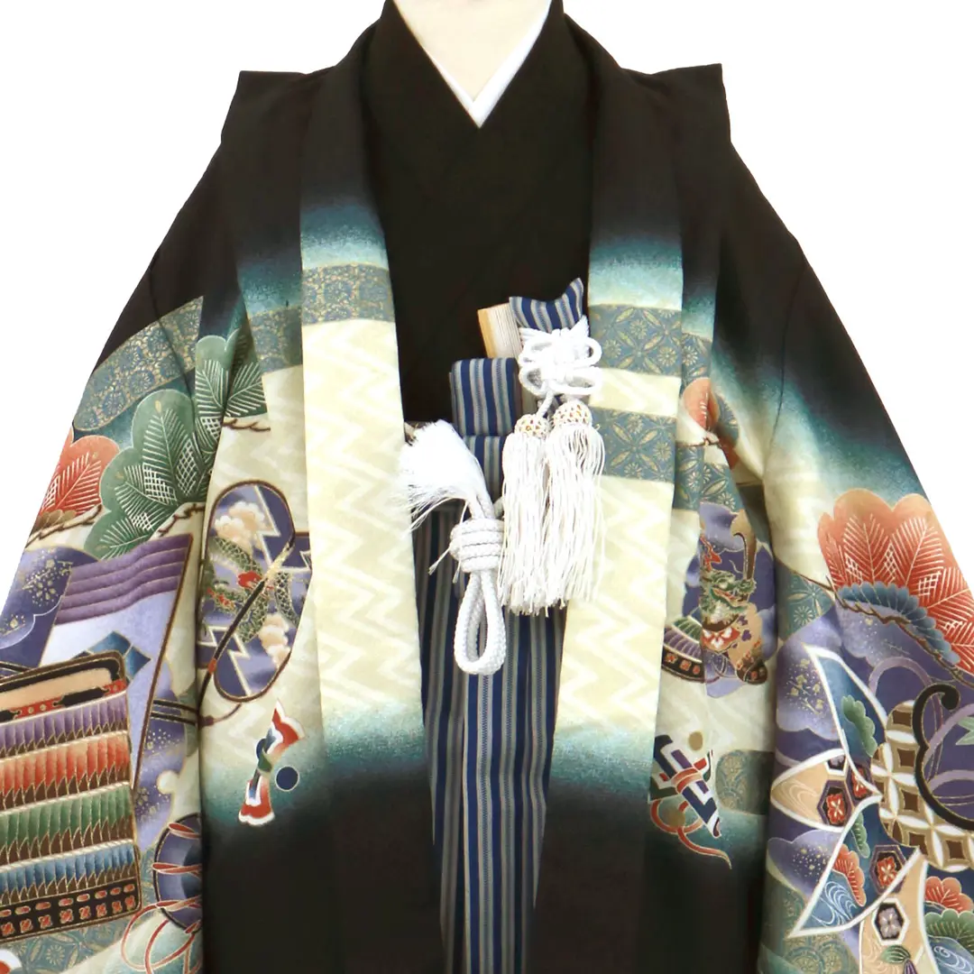 黒地に龍、紺縞の袴／七五三・五歳男の子・袴／衿元詳細