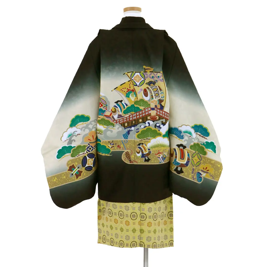 黒地に宝船、金襴の袴／七五三・五歳男の子・袴／背中