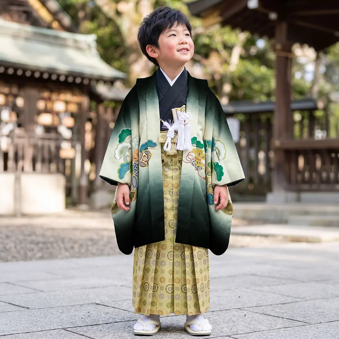 黒地に宝船、金襴の袴／七五三・五歳男の子・袴 | 宅配着物レンタルの