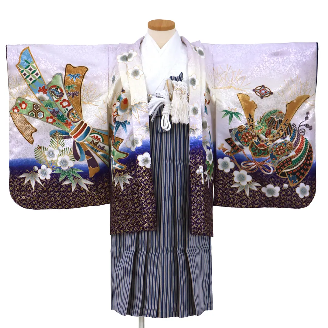 兜と束ね熨斗 着物＋袴＋小物セット 七五三 男の子 昭和レトロ 淡い藤色地に兜と束ね熨斗、紺縞の袴／小さめサイズ／七五三・五歳