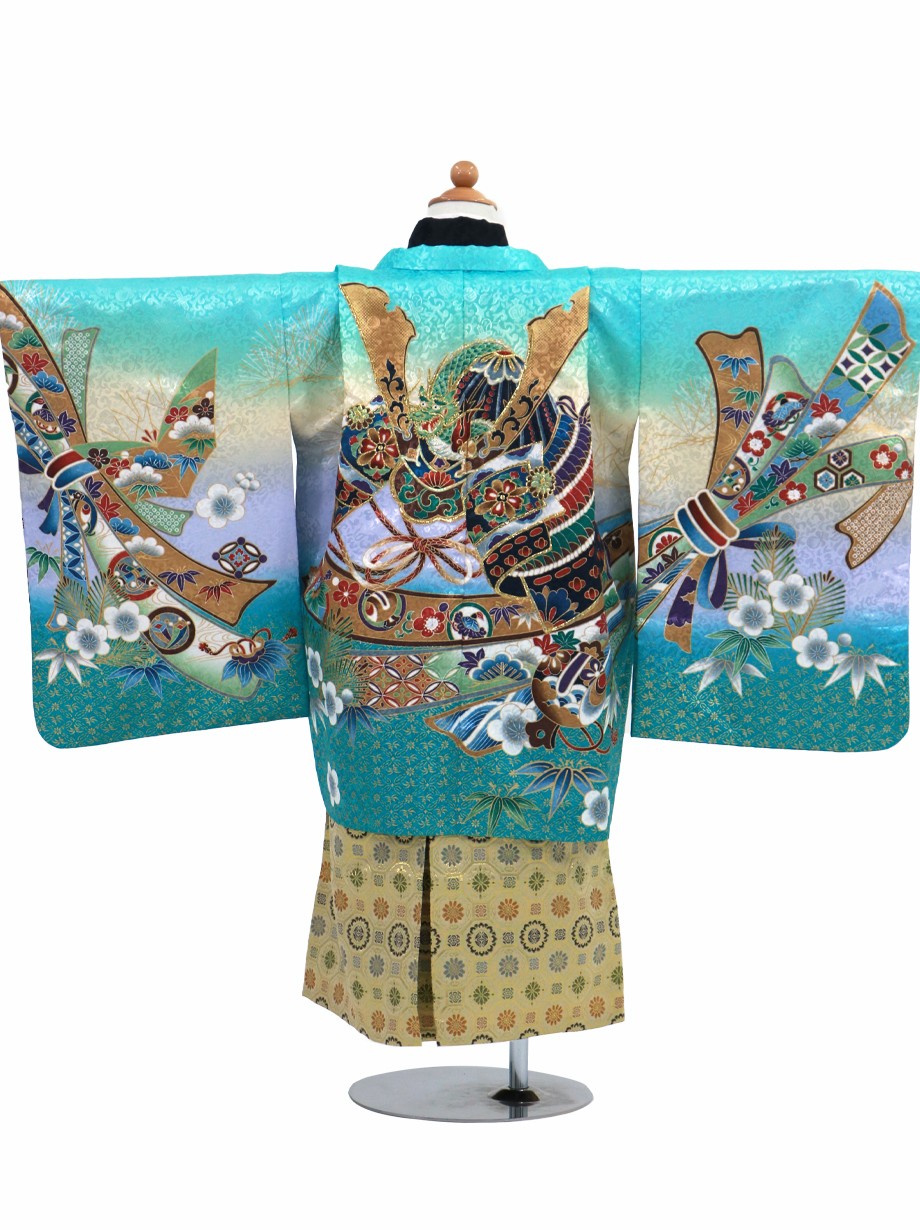 ミントグリーン地に兜と束ね熨斗、金襴の袴／小さめサイズ／七五三・五