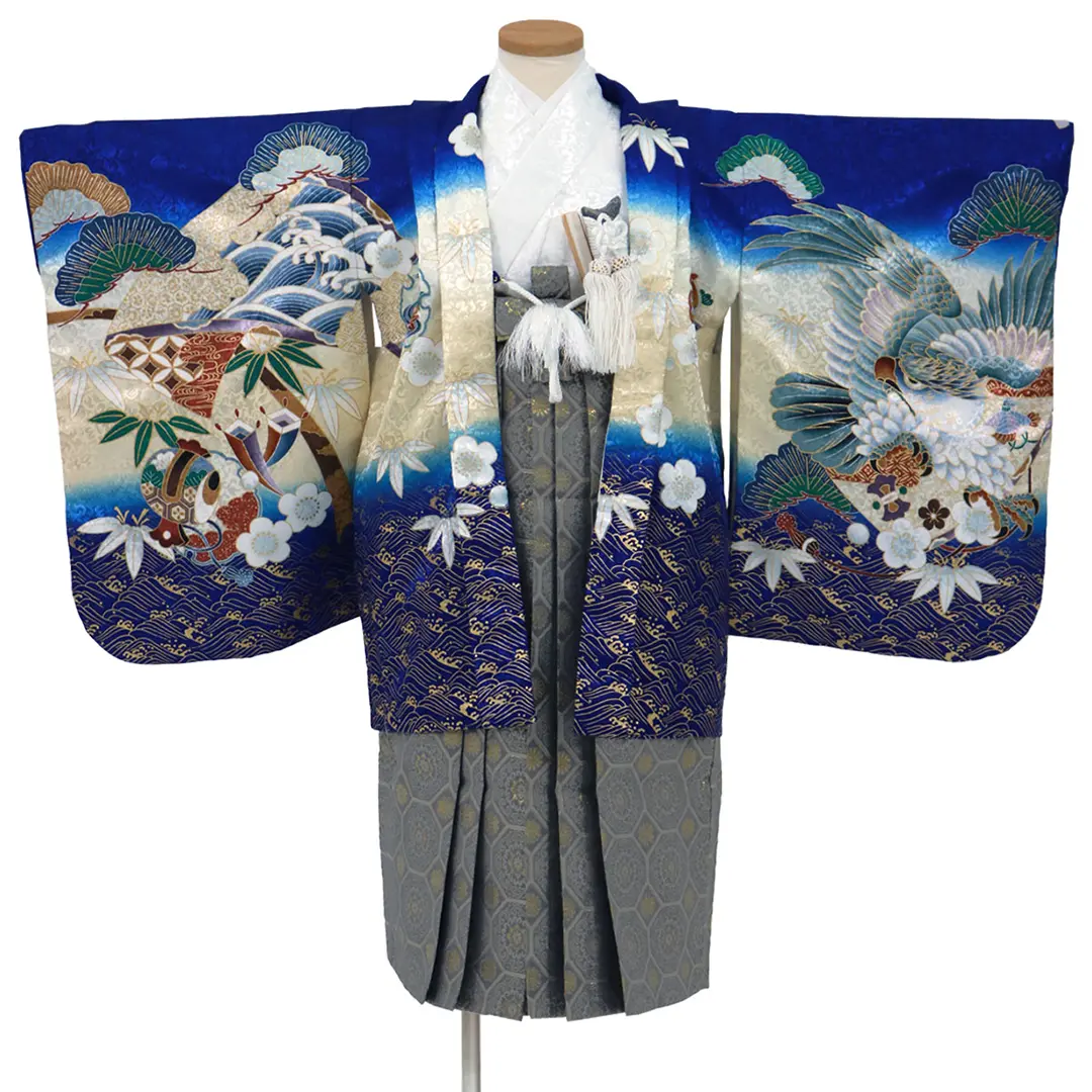 青地に鷹と松、藍鼠の袴／小さめサイズ／七五三・五歳男の子・袴