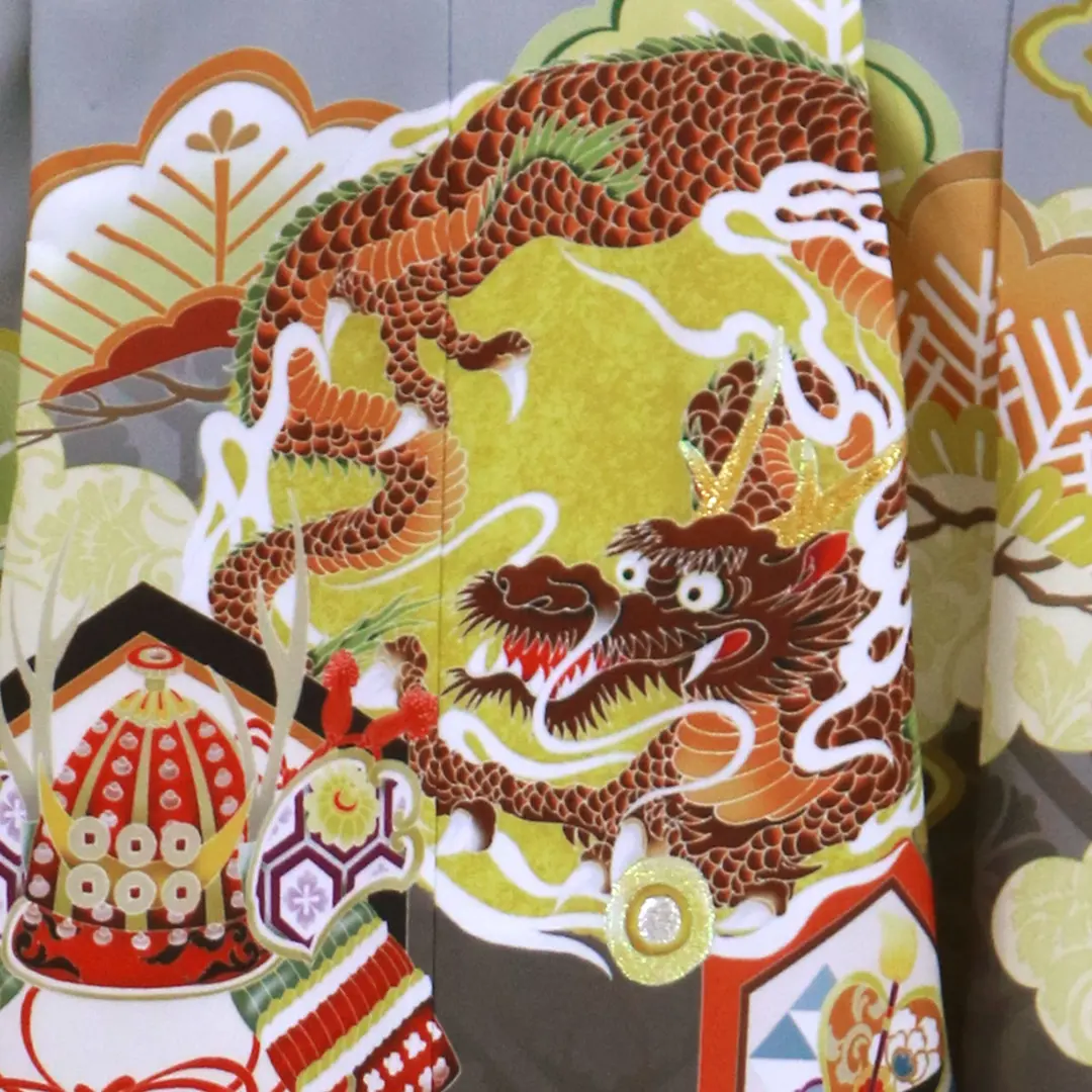 グレー地に龍、黒の市松袴／七五三・五歳男の子・袴 | 宅配着物