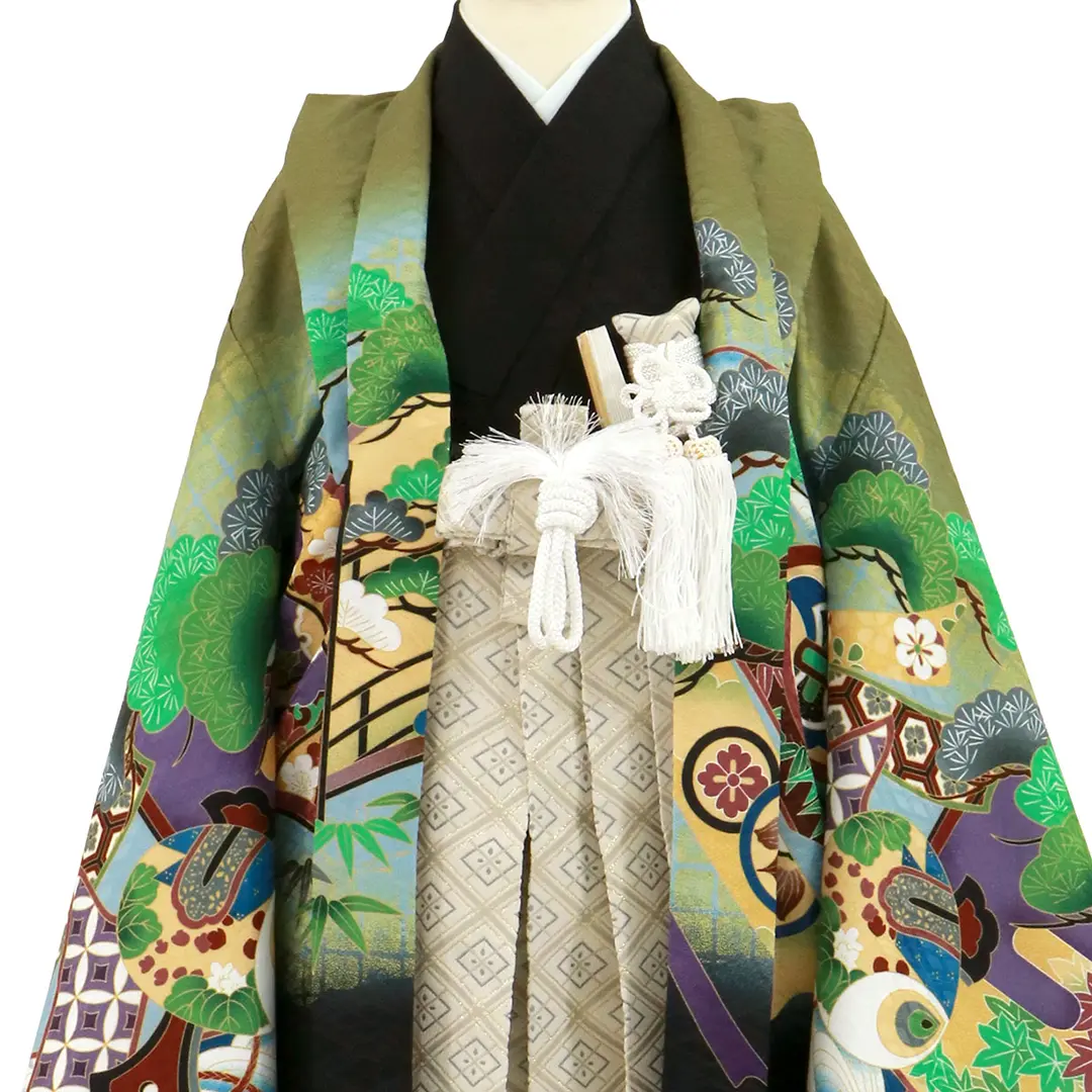 抹茶地に鷹と屏風、白グレーの袴／小さめサイズ／七五三・五歳男の子