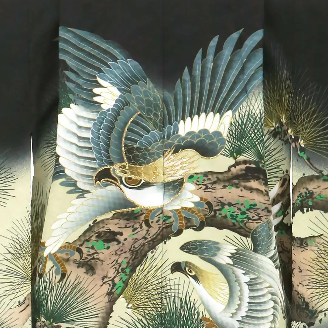 黒地に六羽の鷹、藍鼠の袴／七五三・五歳男の子・袴／背中の柄詳細