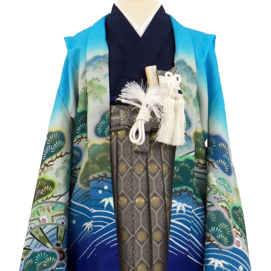 水色地に鷹と源氏車、藍鼠の袴／七五三・五歳男の子・袴 | 宅配着物