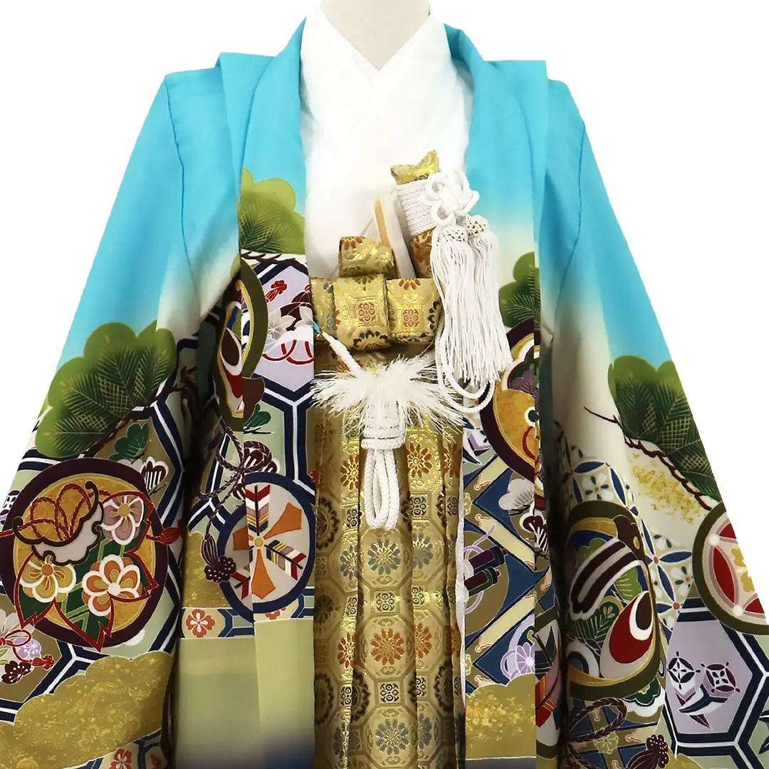 水色地に鷹と吉祥文、金襴の袴／小さめサイズ／七五三・五歳男の子・袴／衿元詳細