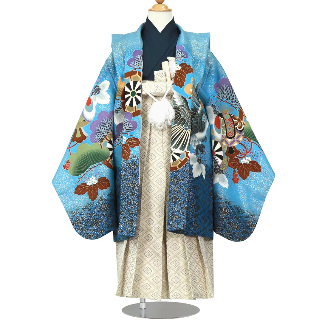 七五三５歳完全フルセット‼️豪華鷹金彩箔煌びやか際立つ✨袴金蘭高級人気逸品 金箔の水色に鷹と松、白グレーの袴／七五三・五歳男の子・袴 | 宅配