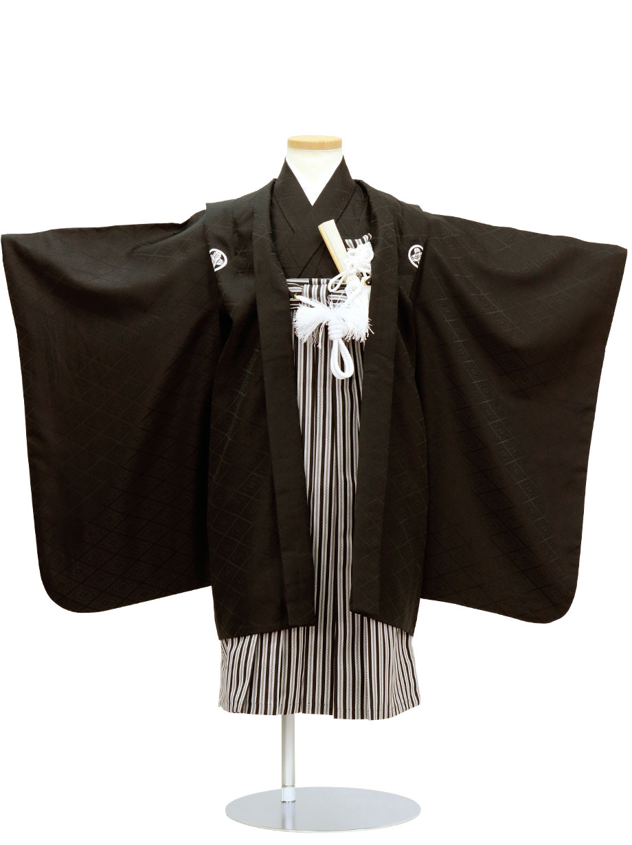 黒紋付、黒縞の袴/小さめサイズ/七五三・五歳男の子・袴 黒紋付、黒縞の袴/小さめサイズ/七五三・五歳男の子・袴