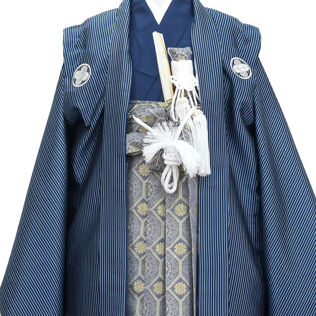 紺縞に白の紋付、藍鼠の袴／七五三・五歳男の子・袴