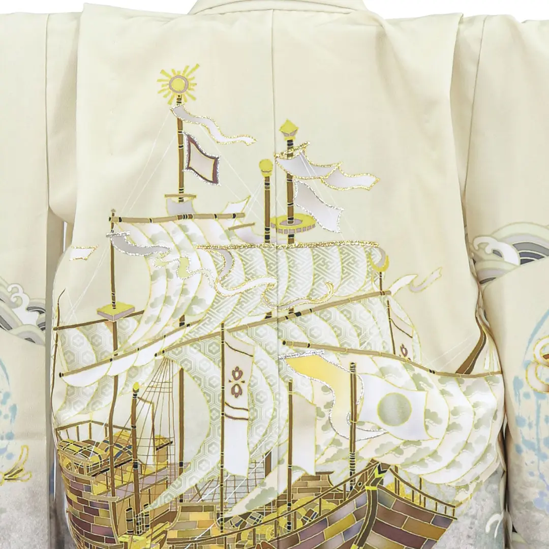 アイボリー地に波と帆船、白グレーの袴／七五三・五歳男の子・袴