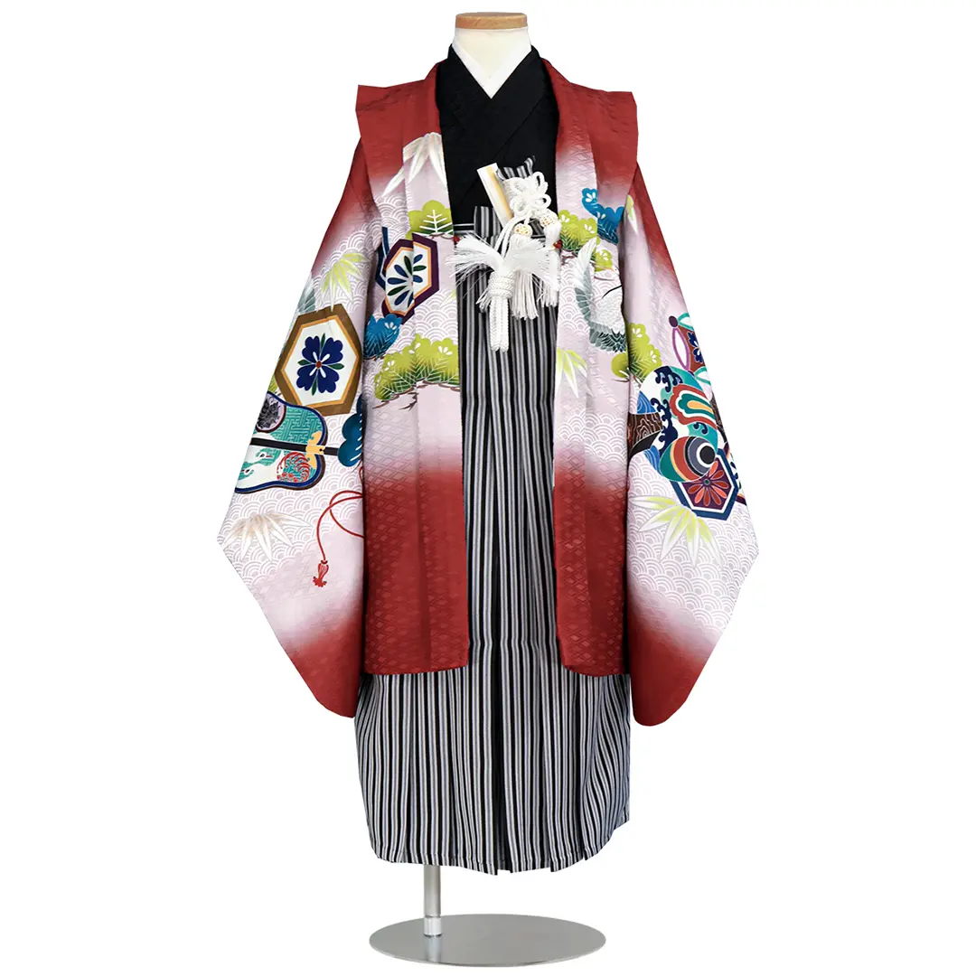 SALE　七五三　5歳男の子着物　袴　緑　兜　鹿子柄　たたき　竹　扇　太鼓　E 楽天市場】七五三 着物 男の子 5歳 袴セット 10点セット 羽織 半