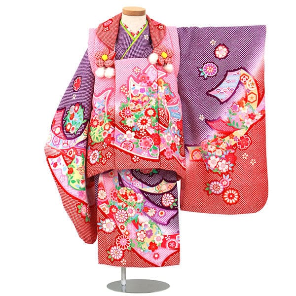 七五三　3歳女の子　着物セット　ピンク市松　紫桜　オフ白　乱菊　クリーム色　新品 七五三 3歳女の子 着物セット ピンク市松 紫桜 オフ白 乱菊 クリーム色